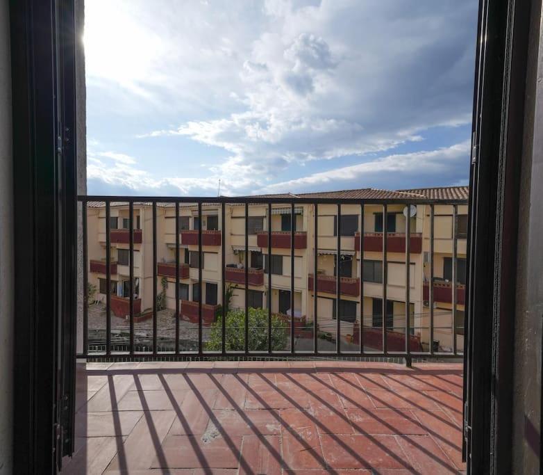 Bonito Apartamento Equipado, Cerca De La Playa Empuriabrava Esterno foto